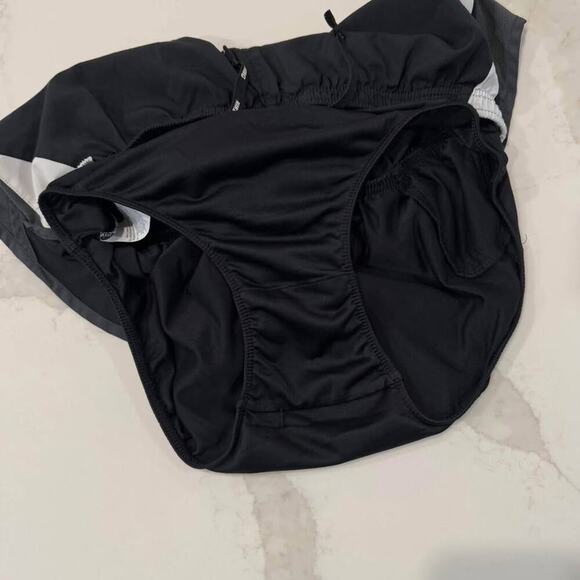 Nike Dri-Fit Activewear Lined Running Shorts Womens Small Black Workout Training - Picture 7 of 9